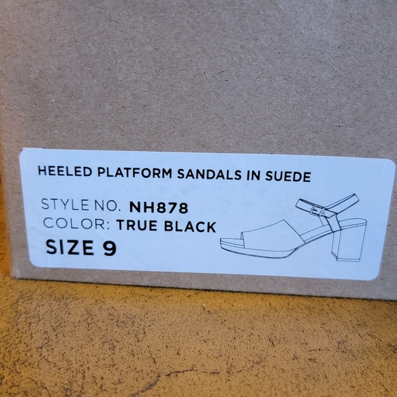 Madewell suede, size 9, true black, open toe, 3 1/2 inch block heel, strapy - Picture 2 of 6